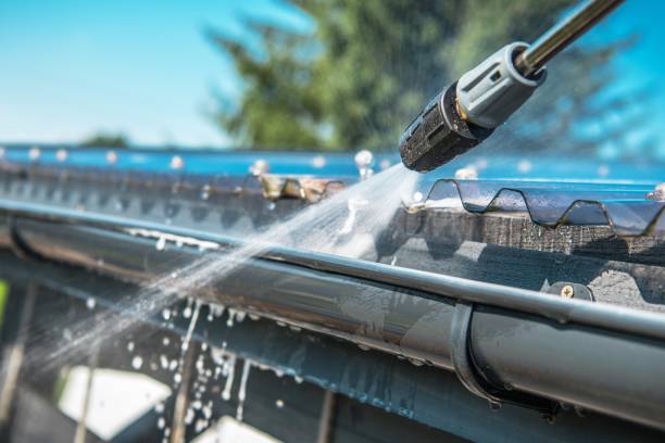 Best Commercial Building Pressure Washing  in Mayfield, PA