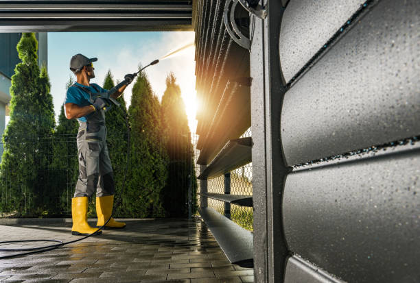 Best Commercial Building Pressure Washing  in Mayfield, PA